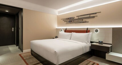 DoubleTree by Hilton Bangkok Ploenchit Room Type - KING ACCESSIBLE ROOM