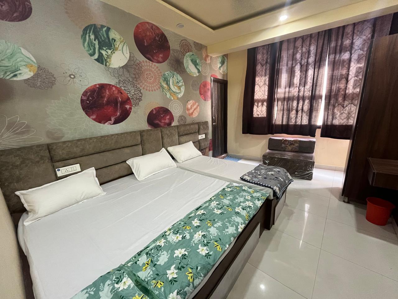 Agam homestay - Few steps from Golden temple - Tap to explore photos