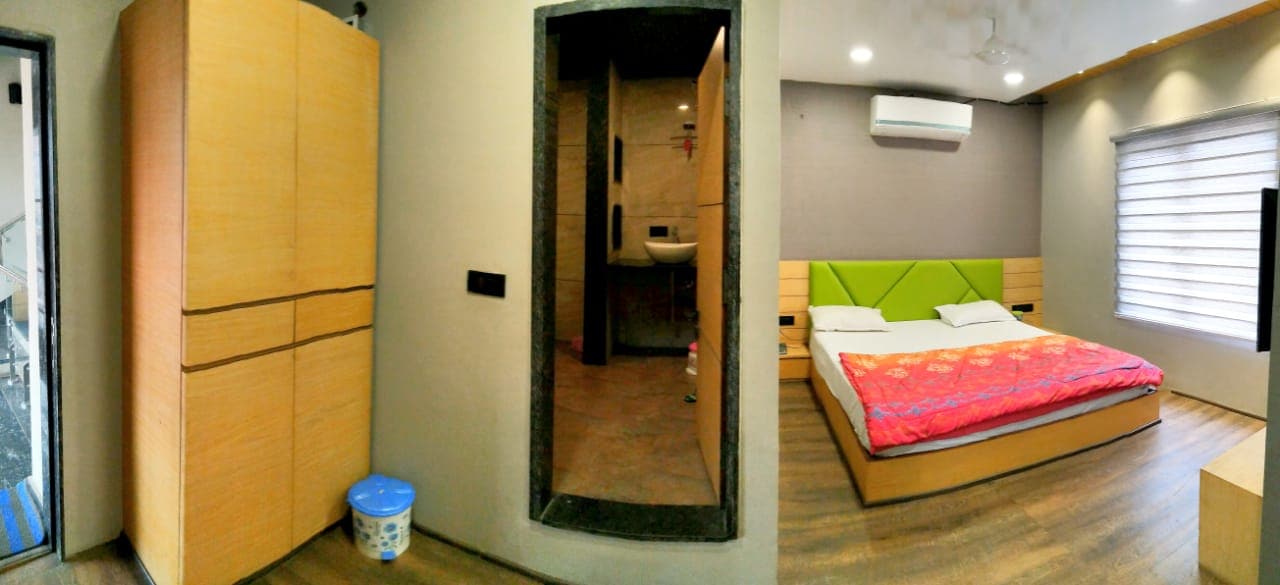 Hotel Raj Laxmi - Tap to explore photos