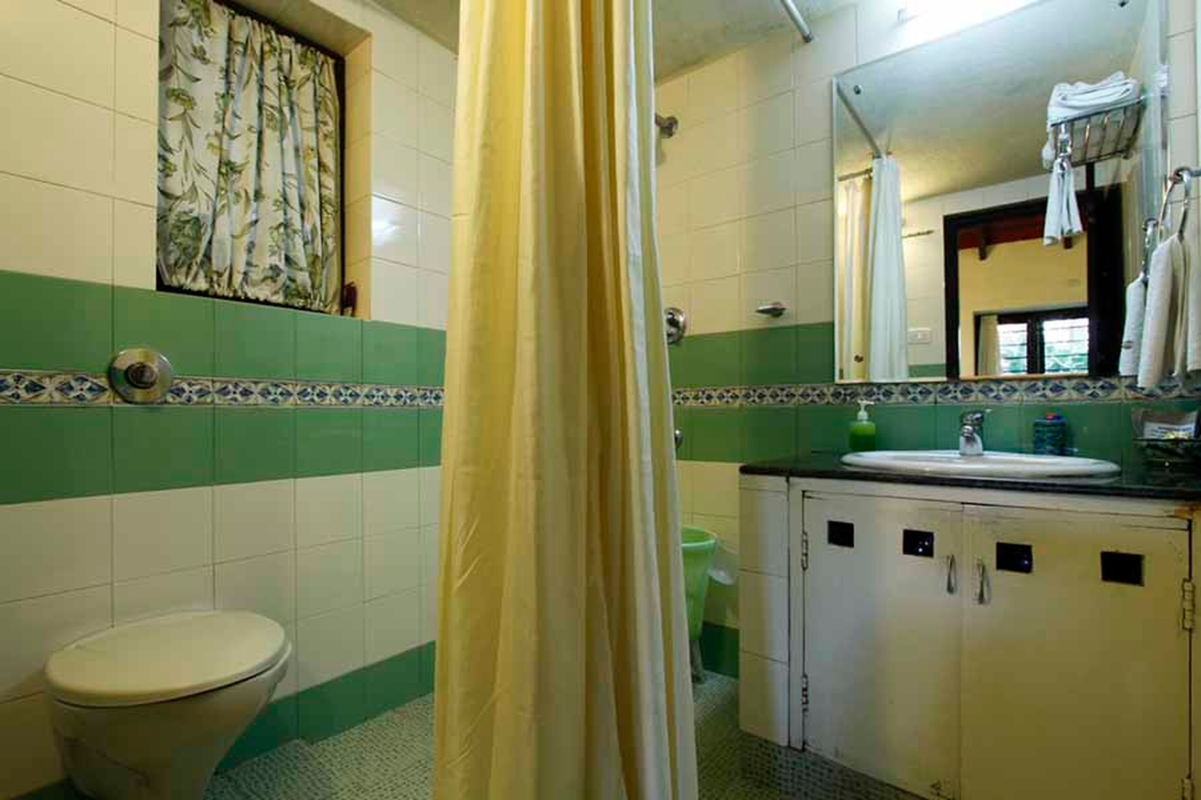 Gowri Nivas | Rooms & Caretaker - Tap to explore photos