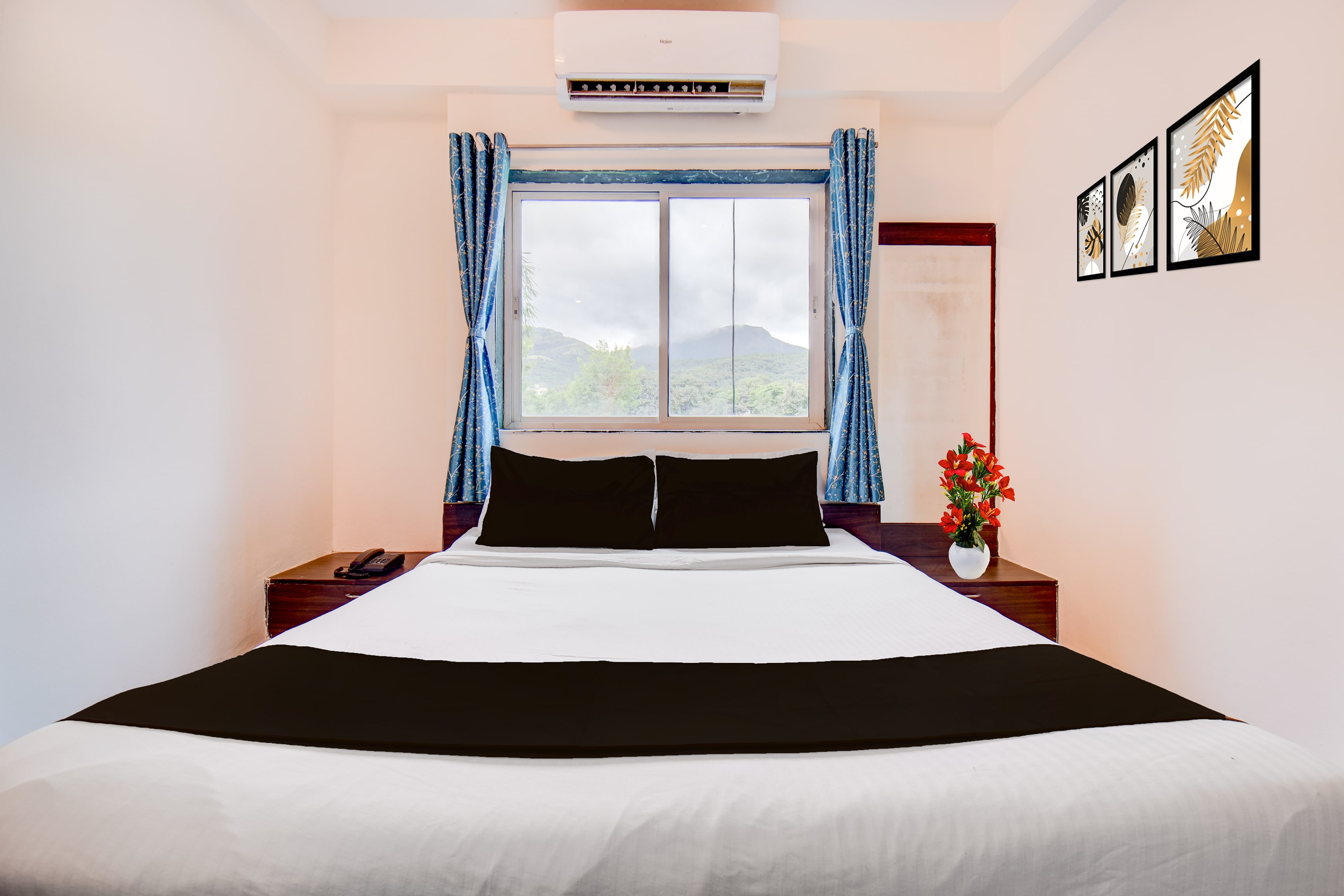 Hotel O Khadakwasla Lakeview Formerly Gokul Lodge - Tap to explore photos