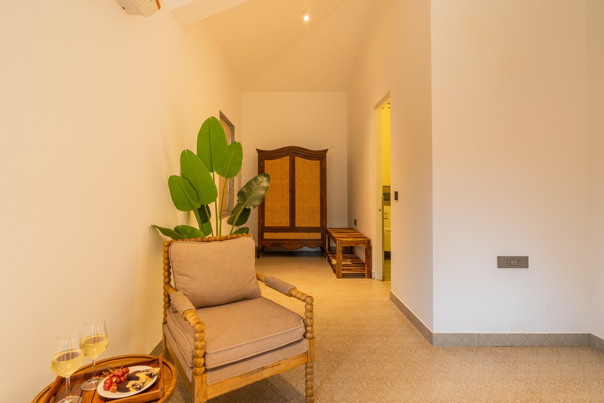Villa Zaia 3Bed W/Pvt Pool In Assagao North Goa - Tap to explore photos