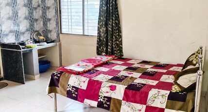 Hotel B B Pride Room Type - Deluxe Room with kitchen facility