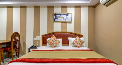 Sri Sai Sadan Room Type - Sai sadan premium garden view suite ac Sri Sai Sadan Room Type - Sai sadan premium garden view suite ac
