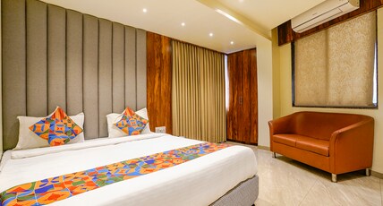FabHotel Prime Majhali - Nr. D-Mart (30M) Room Type - Suite Room