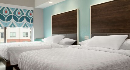 Tru by Hilton St. Charles St. Louis, MO Room Type - 2 QUEEN BEDS