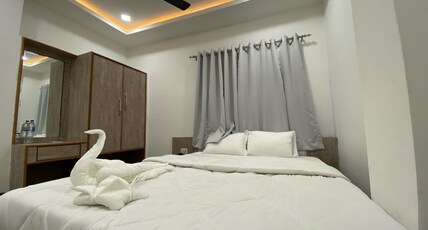 Hotel GreenCity Room Type - Double Bedroom