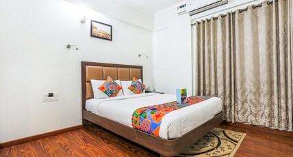 Via Sri Krishna Suites Room Type - Deluxe Room