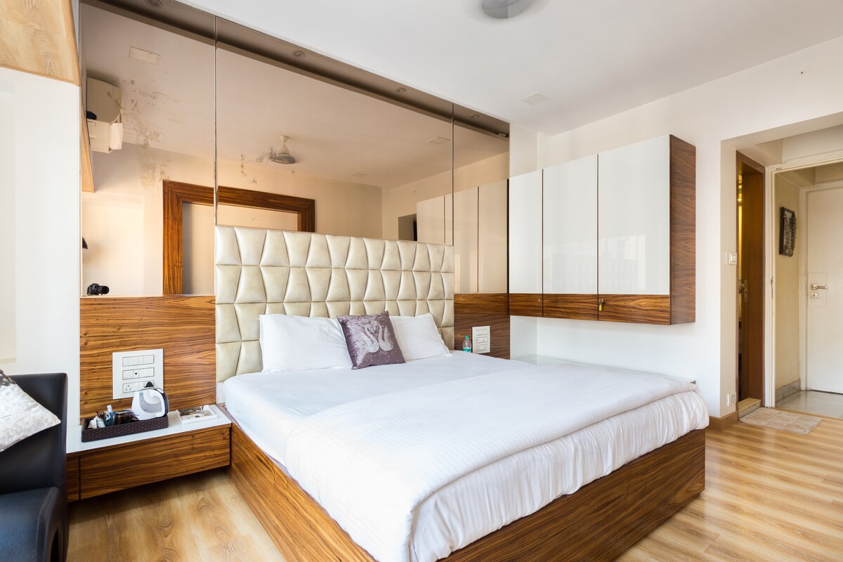 High end sanitized private room in 2BHK at Goregaon - Tap to explore photos