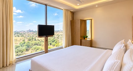 THE HIDEAWAY Room Type - Mountain View Premium Room THE HIDEAWAY Room Type - Mountain View Premium Room