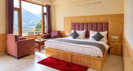 Echo Homestay Room Type - Luxury Room With Mountain View