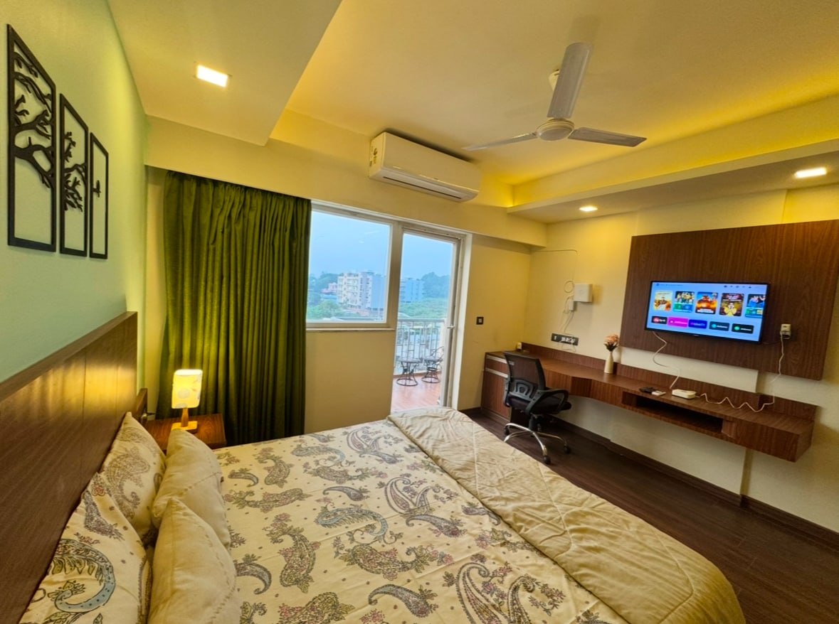 Studio in Dehradun - Tap to explore photos