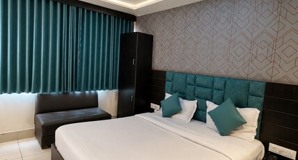 hotel prime view Room Type - Super Deluxe Room