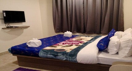 Hotel Totola Residency Room Type - Deluxe Room