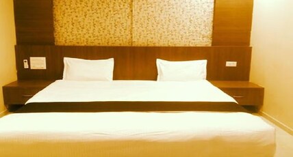 Royal Residency Room Type - DELUX NON-AC ROOMS