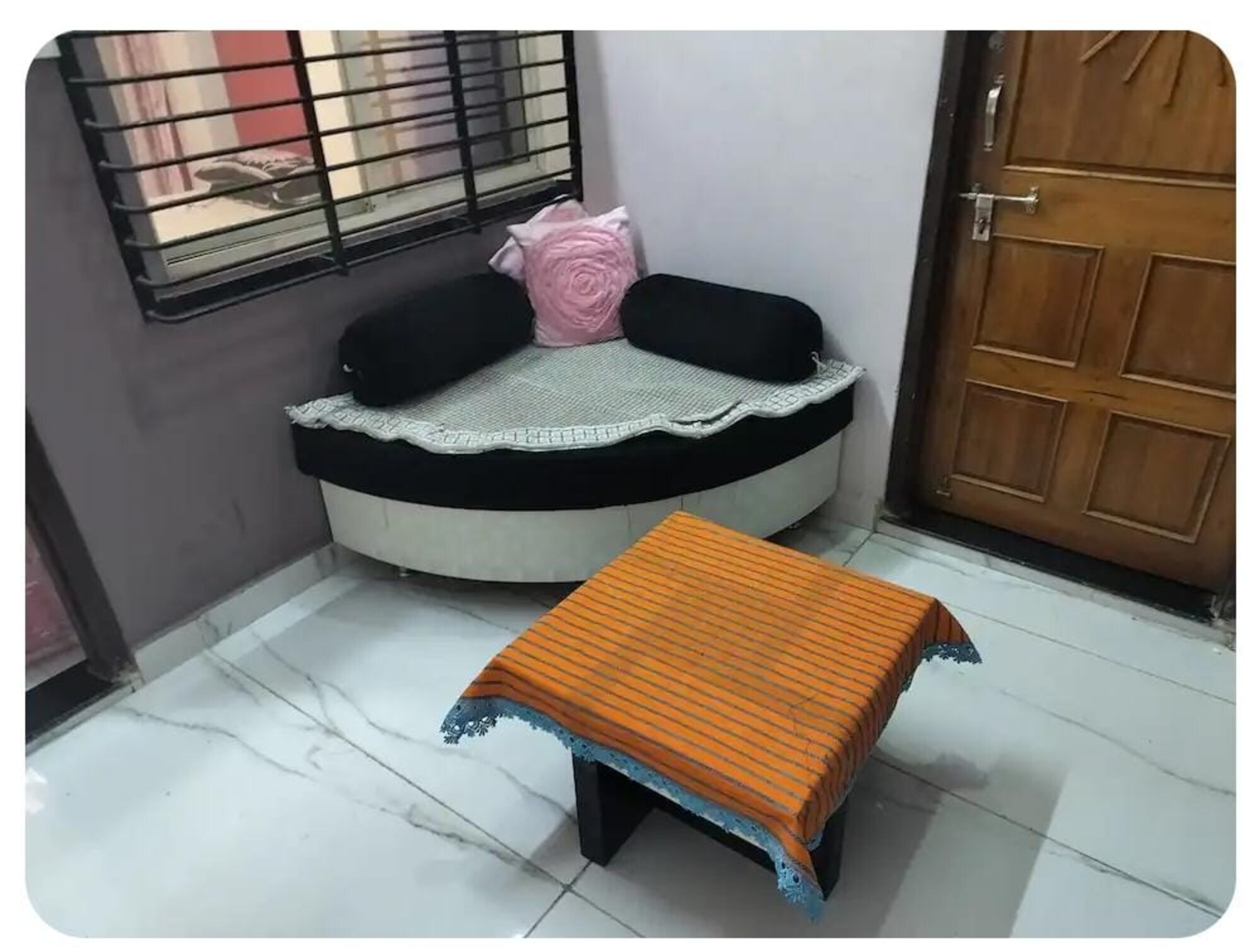 Prem Ratan Homestay - Tap to explore photos
