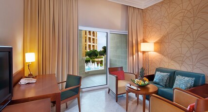 Crowne Plaza JORDAN - DEAD SEA RESORT & SPA Room Type - 1 King Bed 1 Bedroom Suite Smoking