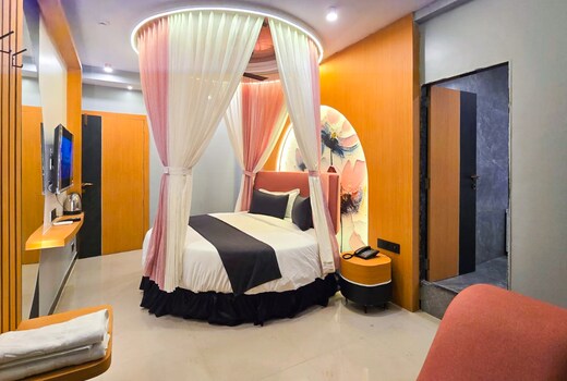 Hotel Nova Stays.