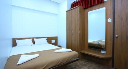 Rajhuns Deluxe Lodging Room Type - Double Bed Non AC