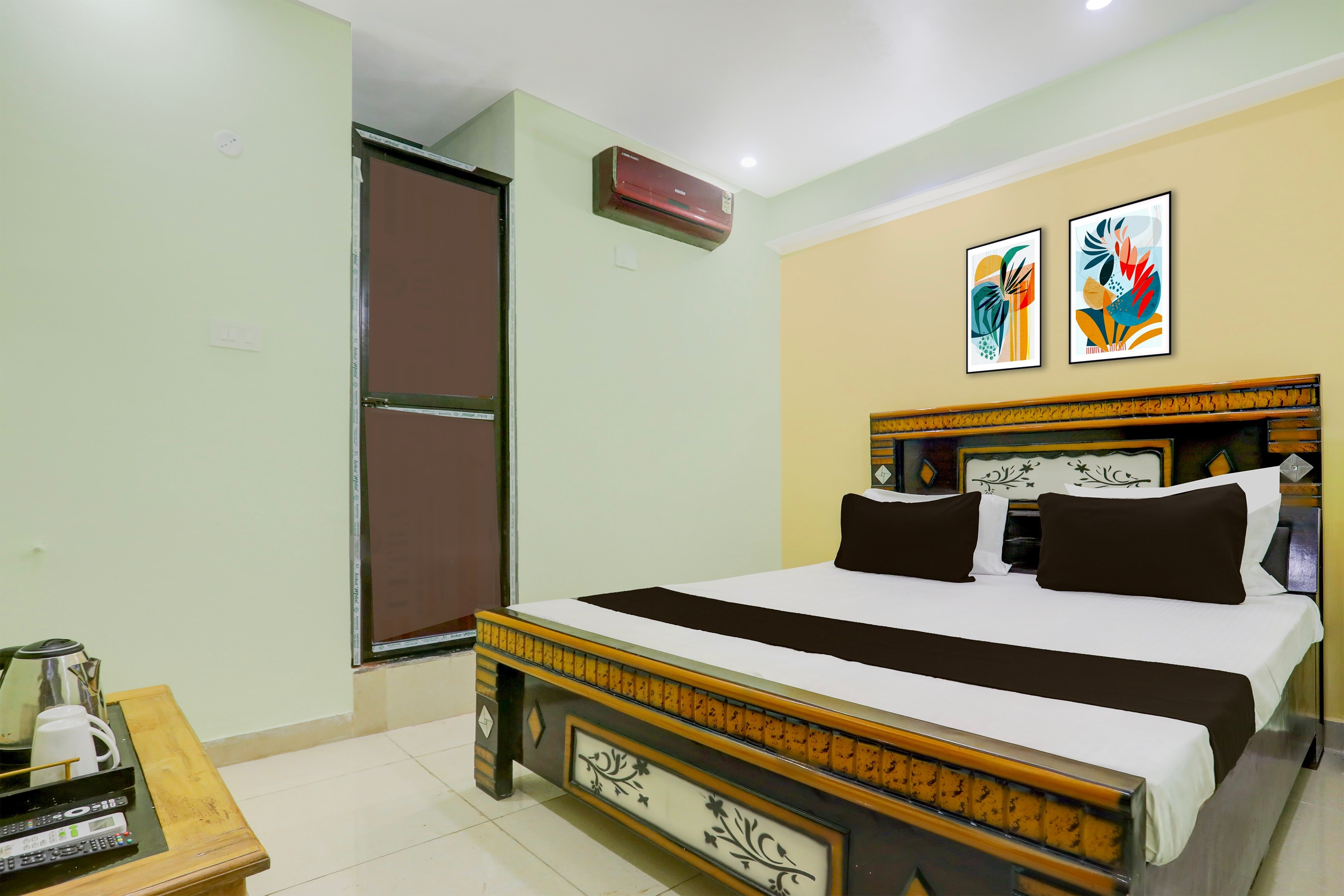Hotel O Ansh Raj Hotel - Tap to explore photos