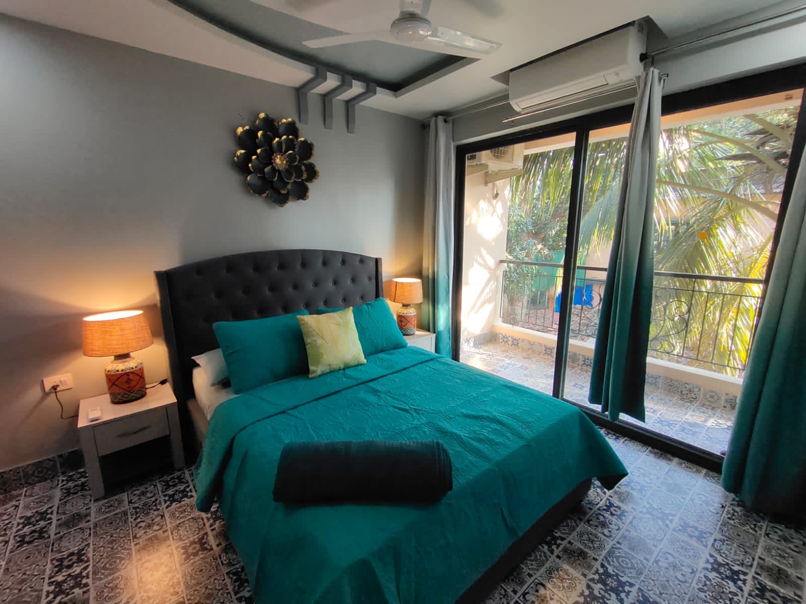 Bella casa siolim Luxury Apartments - Tap to explore photos