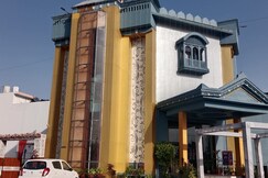 Hotel Ganges Rivera opposite Ganga Ghat