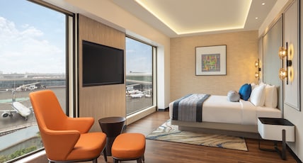 Fairfield by Marriott Mumbai International Airport Room Type - Presidential, Suite, 1 King, Sofa bed, Courtyard view Fairfield by Marriott Mumbai International Airport Room Type - Presidential, Suite, 1 King, Sofa bed, Courtyard view