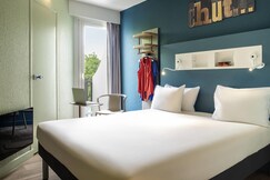 ibis budget Saint Ouen l'Aum