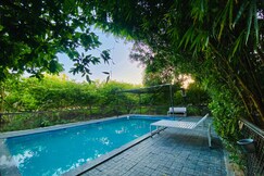 Raghunandan Resort