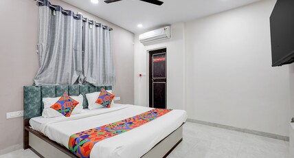 FabHotel Welcome Inn Besa Room Type - Family Room