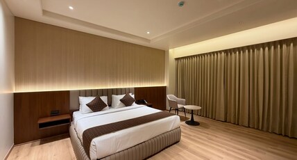 The Lynora Room Type - THE LYNORA CLASSIC