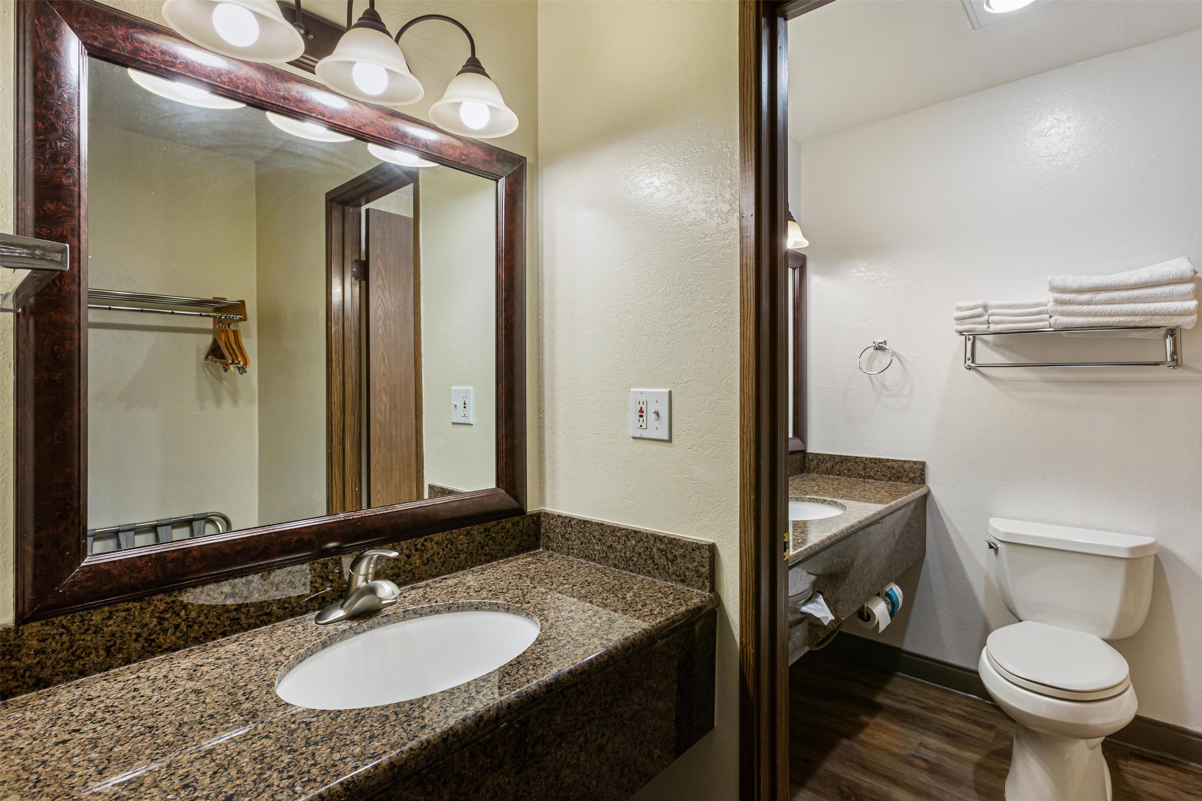 Best Western Hi-desert Inn - Tap to explore photos