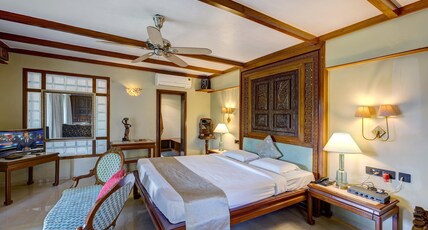 Ramsukh Resorts and Spa Room Type - Ixora Suite with Bathtub and Jacuzzi