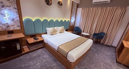 Hotel Stellar Suites Dombivali Room Type - Suite Room with Bathtub (Minimum age for check in is 21 years) Hotel Stellar Suites Dombivali Room Type - Suite Room with Bathtub (Minimum age for check in is 21 years)