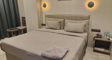 SAI CELEBRATIONS INN SHIRDI Room Type - DELIGHT (Double Bed AC) SAI CELEBRATIONS INN SHIRDI Room Type - DELIGHT (Double Bed AC)