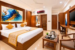 Atlas Inn | Near IGI Airport