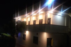 Hotel Royal Zayka & Restaurant