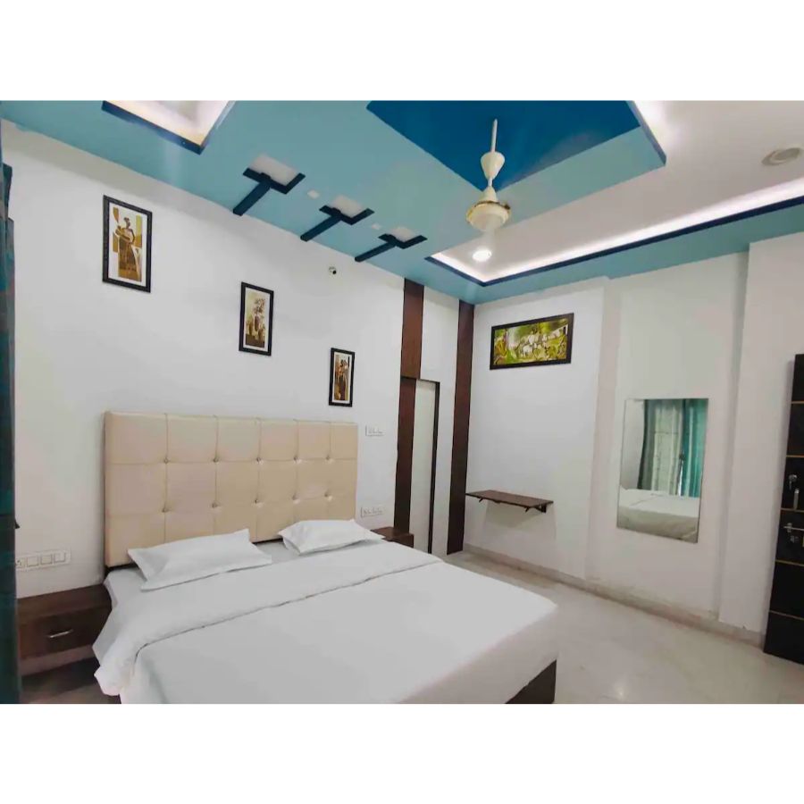 Prem Ratan 3 BHK Aaprtment - Tap to explore photos