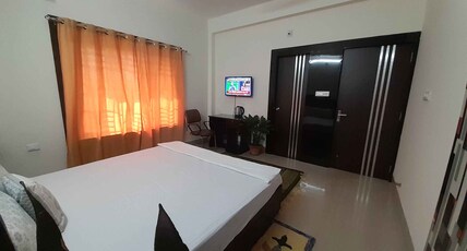 Sublime Homestay Forest View Near XIMB  Room Type - Twin Bedded