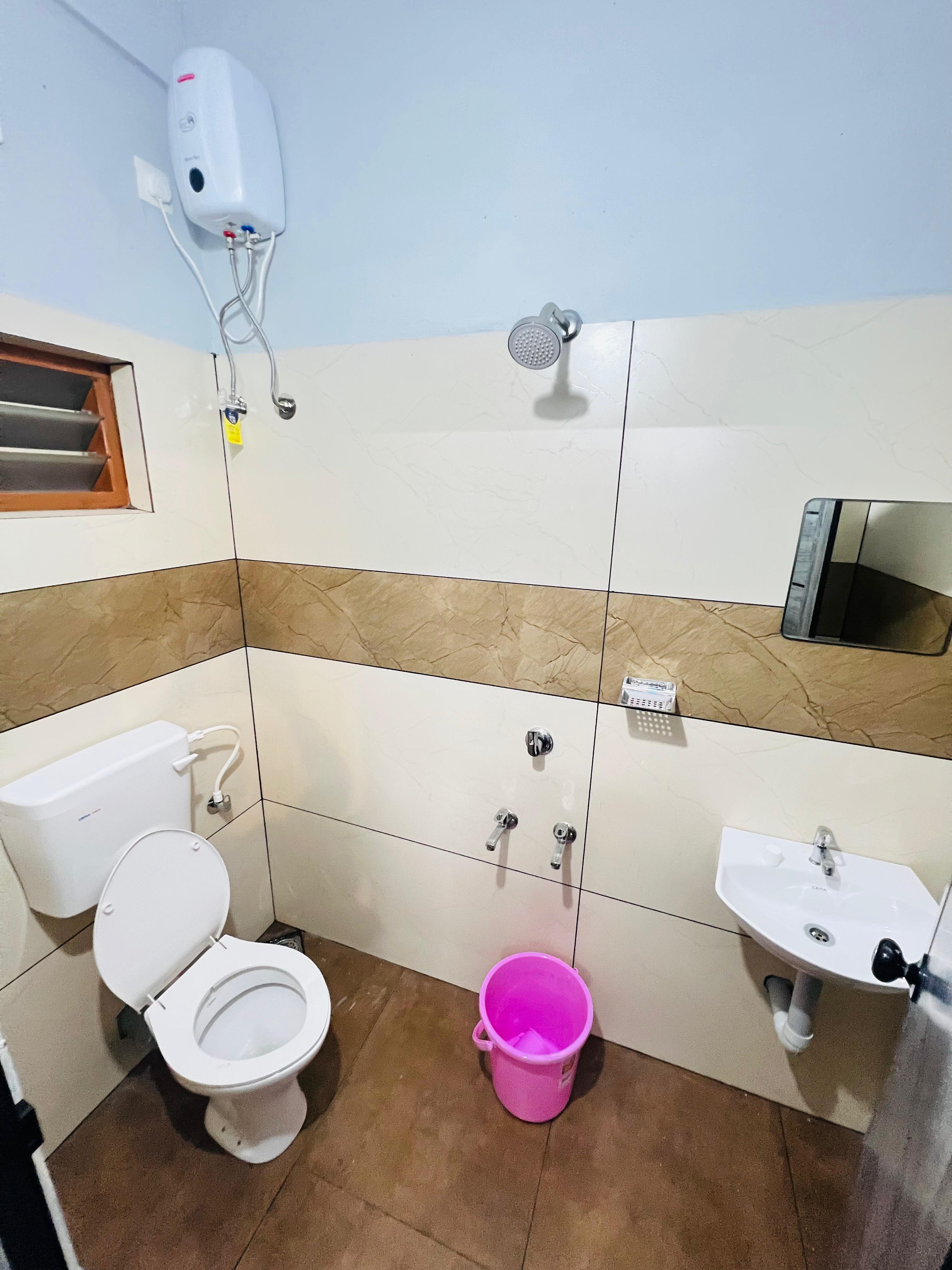 Castle Apartments | 5 min to Amrita Hospital - Tap to explore photos