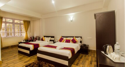 Hotel Nostalgia Room Type - Family Room