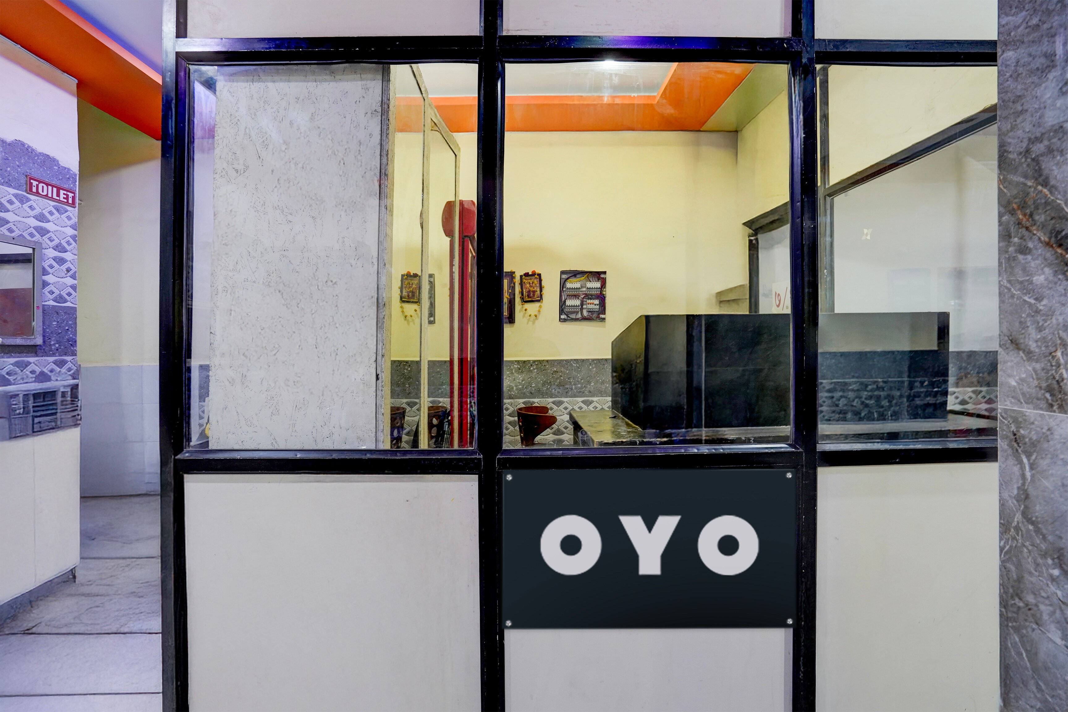 Hotel O Varad 7/12 Beer Bar & Lodging room - Tap to explore photos
