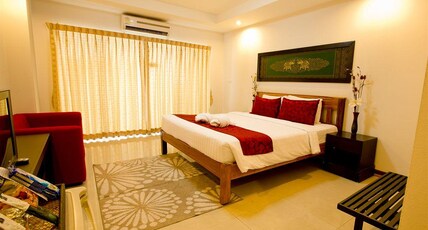 Sinsuvarn Airport Suite Room Type - Deluxe Room Only - Free Round Trip Airport Transfers