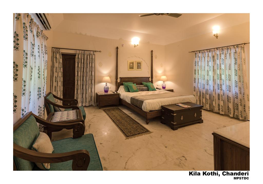 MPT Kila Kothi, Chanderi - Tap to explore photos