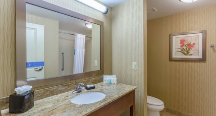 Hampton Inn by Hilton Baltimore/Owings Mills Room Type - 2 QNS HEARING ACC NOSMOK