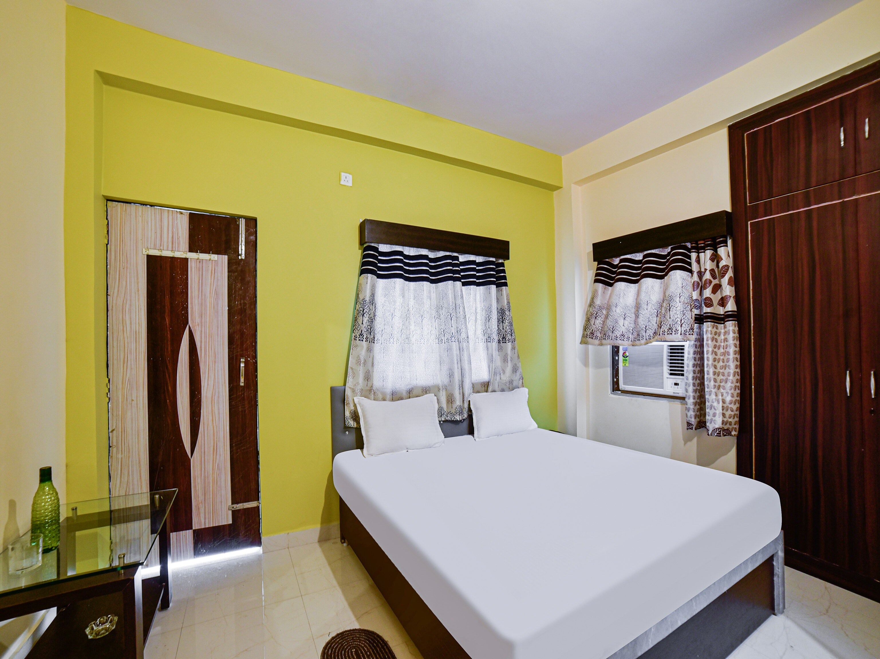 Hotel O Abhiyanta Nagar Formerly Blue Velvet - Tap to explore photos
