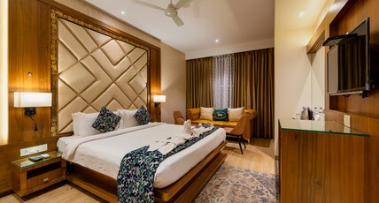 Hotel Town Palace Room Type - Suite Room
