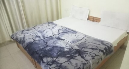 Hotel apple rose Room Type - Deluxe double Room
