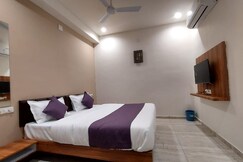 HOTEL KRISHNA ROOMS