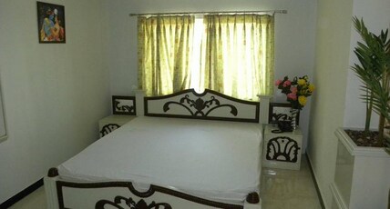 Hotel The Grand Bansi Room Type - Deluxe Room A/C
